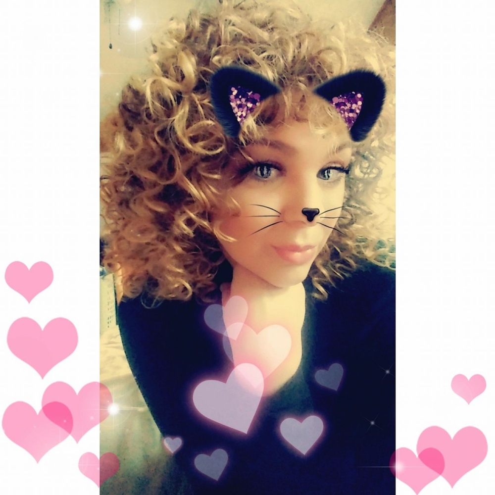 Meet your Posher, Kelley